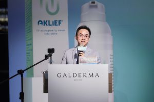 林亮辰醫師在第四代A酸發布會上分享「青春痘治療計畫」