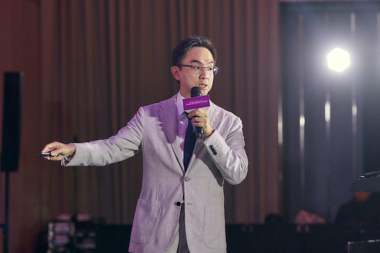 林亮辰醫師為4D童妍針國際原廠講師及減齡三部曲開發者 - 林亮辰皮膚專科診所 Bright Skin